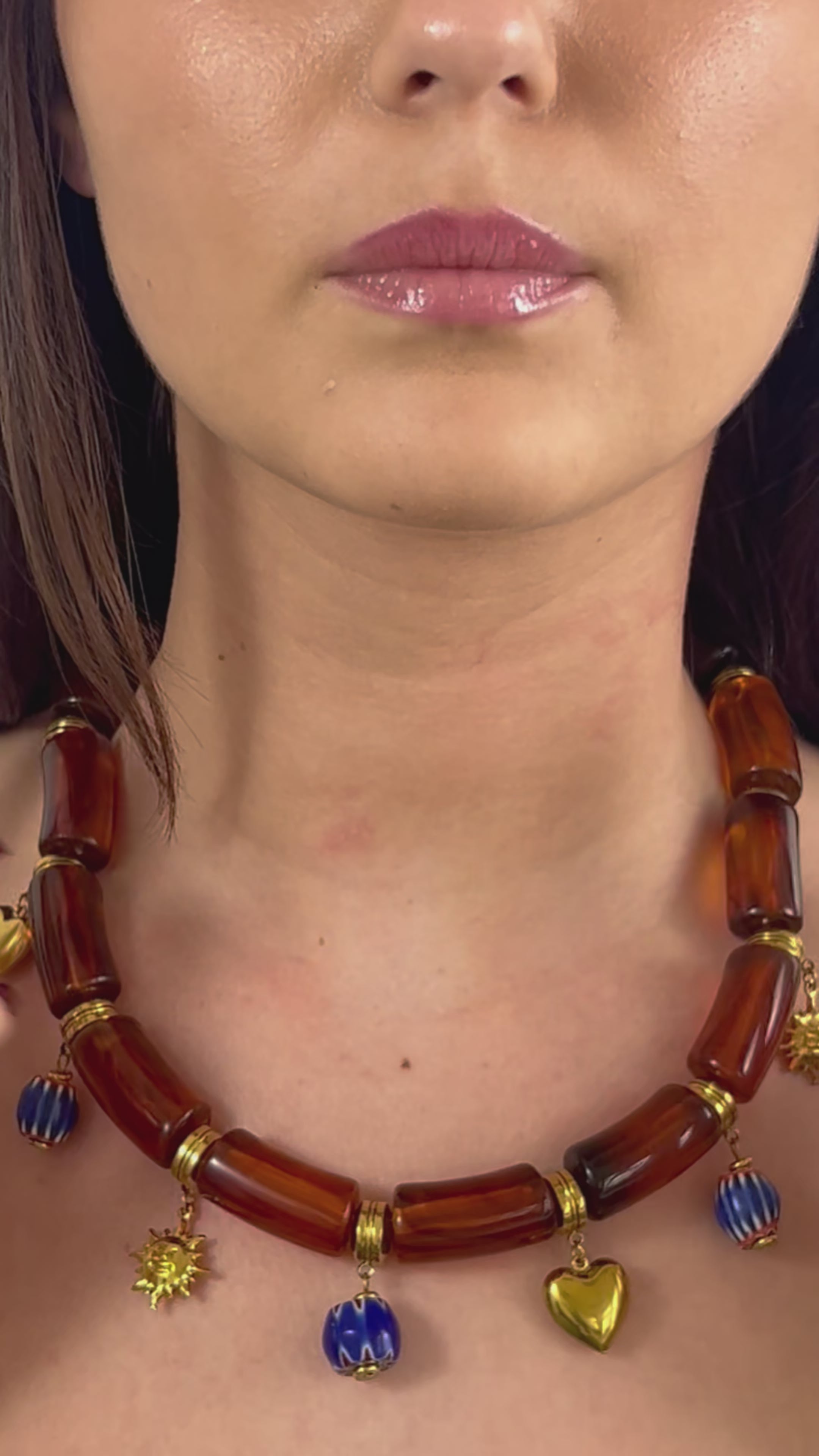 COLLIER NEVADA AMBRE